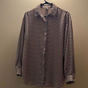 Women’s blouse, loose fit, pleated sleeves